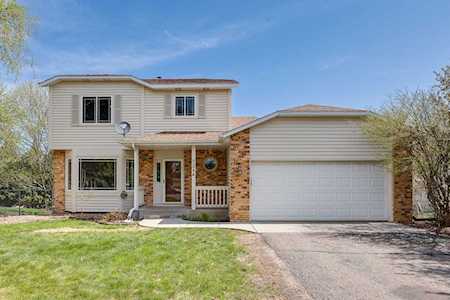9244 Andrea Drive Woodbury, MN 55125