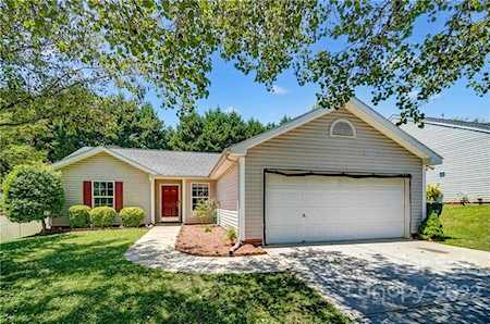 2020 Pleasant Dale Dr Charlotte, NC 28214