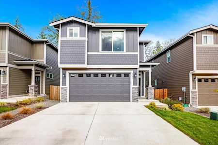 6582 Kayak Place NW Bremerton, WA 98311