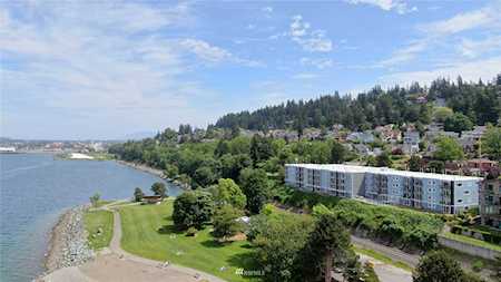 444 S State St #201 Bellingham, WA 98225