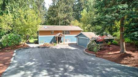 25112 SE 30th St Sammamish, WA 98075
