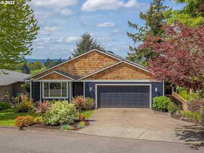 4645 SW Flower Pl Portland, OR 97221