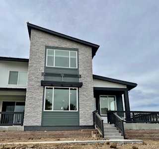 7493 W Atlantic Ln Lakewood, CO 80227
