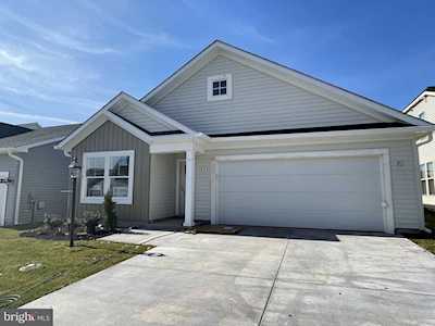 30 Broomsedge Ln Gettysburg, PA 17325