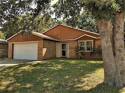 4823 Butterfield Road Arlington, TX 76017