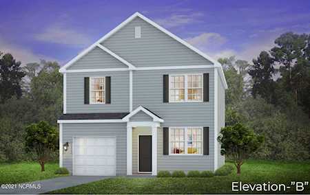 383 High Ridge Court Sneads Ferry, NC 28460