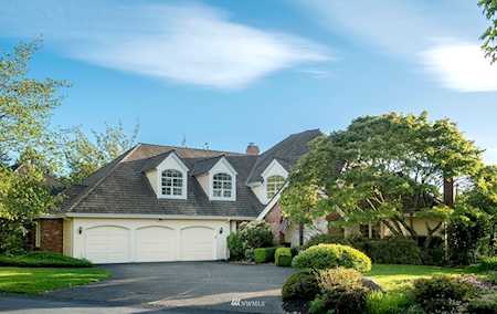 7815 81st Place SE Mercer Island, WA 98040