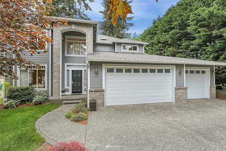 20019 8th Dr SE Bothell, WA 98012