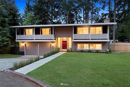 11809 NE 142nd St Kirkland, WA 98034