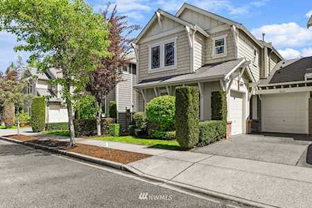 8256 233rd Place NE Redmond, WA 98053