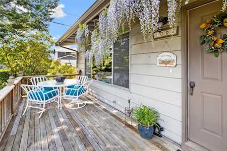 1005 Cascade Dr Edmonds, WA 98020