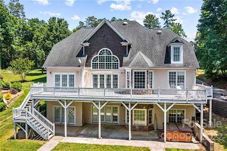 2505 Camelia Pointe Dr Sherrills Ford, NC 28673