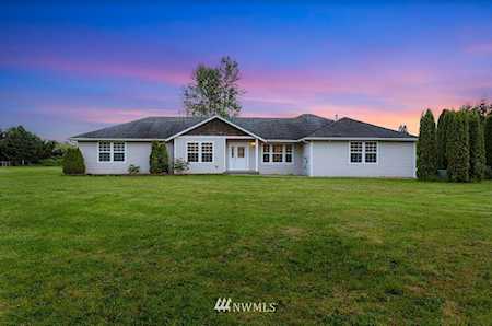 4018 252nd St NE Arlington, WA 98223
