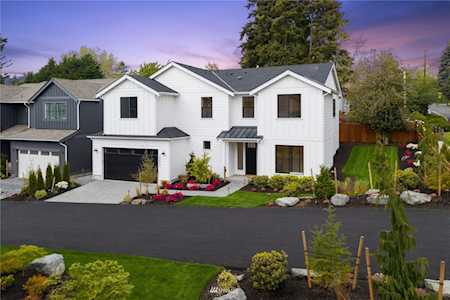 19557 15th Ave NW Shoreline, WA 98155