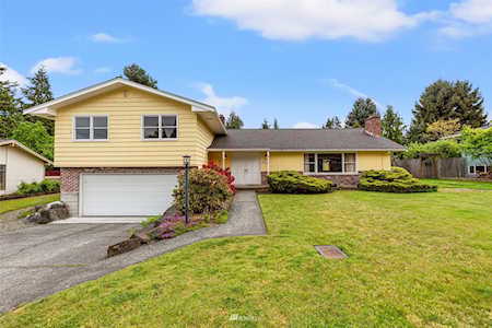 4811 W Glenhaven Dr Everett, WA 98203