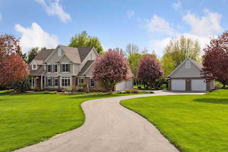 4270 Mcdonald Drive N Stillwater, MN 55082