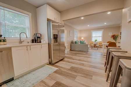 5348 Hiawatha Lane Minneapolis, MN 55417