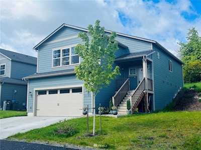 25649 School House Place NE Kingston, WA 98346