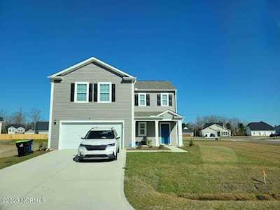 1132 Carteret Manor Drive Jacksonville, NC 28546