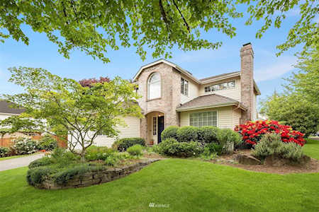 9214 NE 151st St Bothell, WA 98011