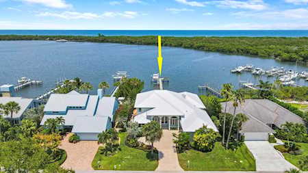 4000 NE Joes Point Road Stuart, FL 34996