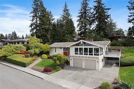 945 S 293rd St Federal Way, WA 98003