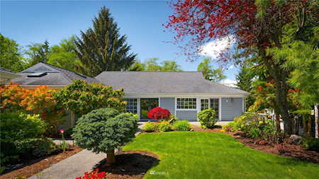 163 S Bay Ln Port Ludlow, WA 98365