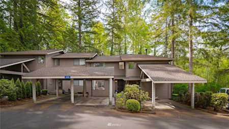 825 NW Huckle Dr #C Bremerton, WA 98311