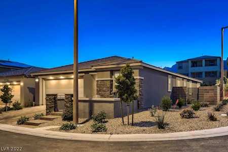 331 Coastal Redwood St Las Vegas, NV 89138