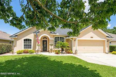 4224 Leaping Deer Ln St Johns, FL 32259