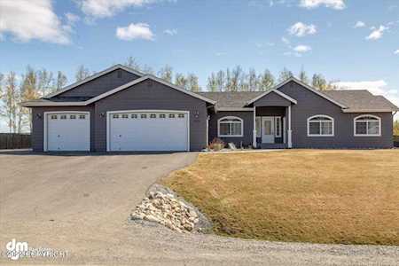 7824 E Sandstone Drive Wasilla, AK 99654
