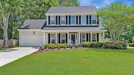218 Candleberry Circle Goose Creek, SC 29445