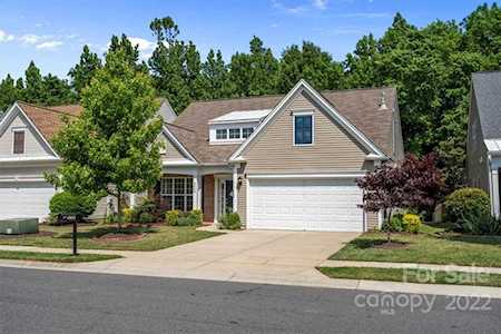 8608 Darcy Hopkins Dr Charlotte, NC 28277