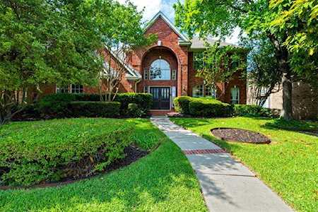 1905 Kiestwood Circle Plano, TX 75025