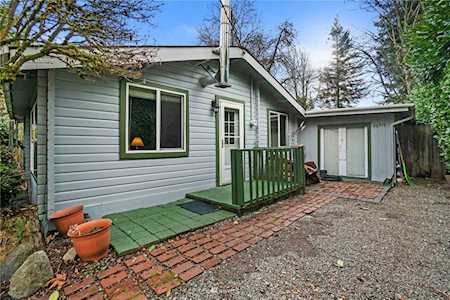 26519 221st Place SE Maple Valley, WA 98038