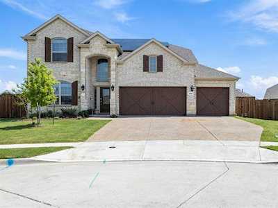 3001 Barton Creek Celina, TX 75078