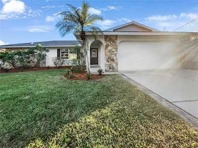5104 Island Date St Sarasota, FL 34232