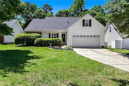 700 Jordans Pond Ln Charlotte, NC 28214