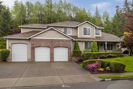 1803 Brookmonte Dr SE Puyallup, WA 98372