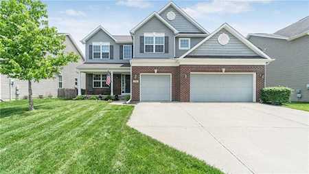 7809 Eagles Nest Blvd Zionsville, IN 46077