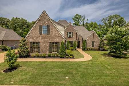 896 Cypress Run Dr Collierville, TN 38017