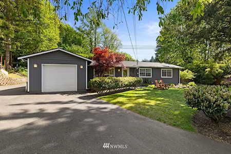 10521 NE 132nd Place Kirkland, WA 98034