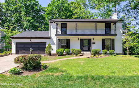 422 Trinity Hills Ln Louisville, KY 40207