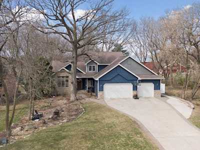 1628 Royal Oak Drive Chaska, MN 55318