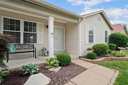2613 Riley Paul Ct Ofallon, MO 63368