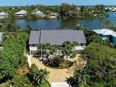 1311 Sand Castle Rd Sanibel, FL 33957
