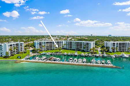 1648 Jupiter Cove Drive #111 Jupiter, FL 33469