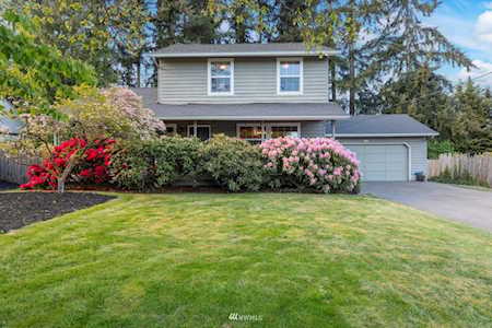 5705 156th St SW Edmonds, WA 98026
