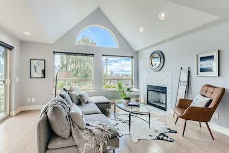 566 Prospect St #410 Seattle, WA 98109
