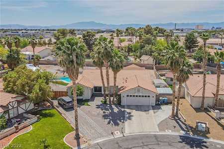 3099 Palmdesert Way Las Vegas, NV 89120